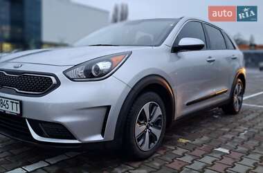 Позашляховик / Кросовер Kia Niro 2017 в Одесі