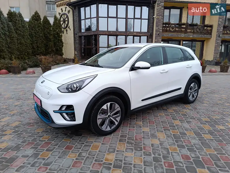 Внедорожник / Кроссовер Kia Niro 2021 в 