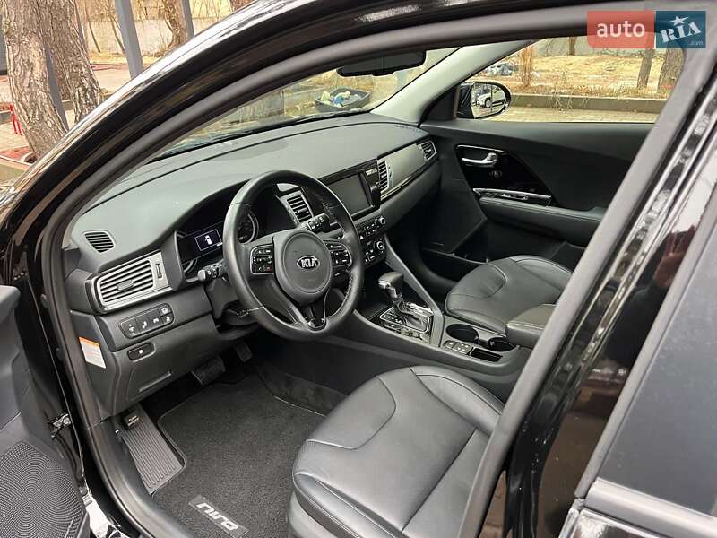 Внедорожник / Кроссовер Kia Niro 2018 в Киеве фото 4 Внедорожник / Кроссовер Kia Niro 2018 в Киеве