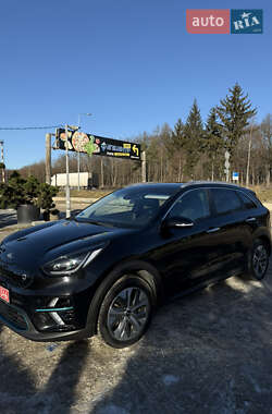 Позашляховик / Кросовер Kia Niro 2019 в Львові