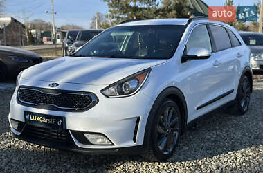 Позашляховик / Кросовер Kia Niro 2017 в Івано-Франківську