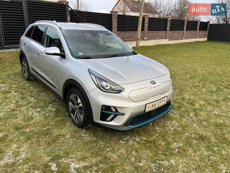 Внедорожник / Кроссовер Kia Niro 2019 в Ровно