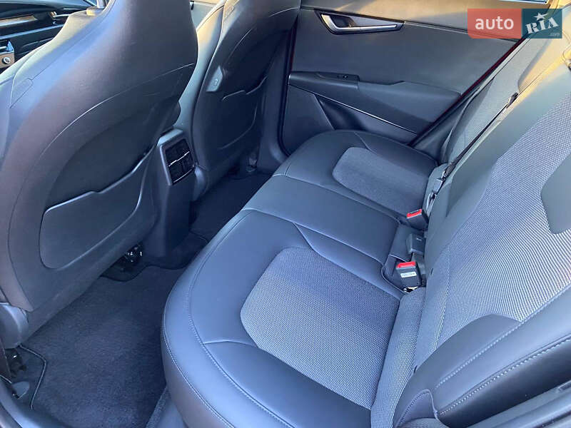 Позашляховик / Кросовер Kia Niro 2022 в Коломиї