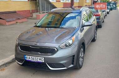 Позашляховик / Кросовер Kia Niro 2018 в Києві