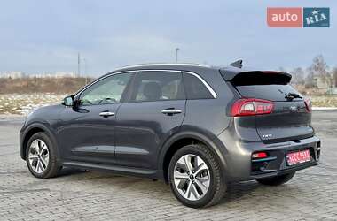 Позашляховик / Кросовер Kia Niro 2019 в Глевасі