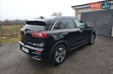 Внедорожник / Кроссовер Kia Niro 2019 в 