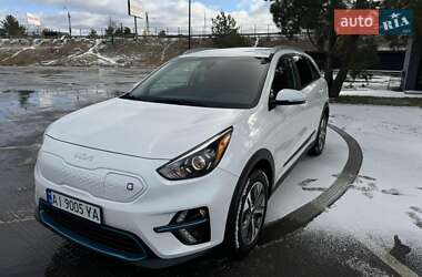 Внедорожник / Кроссовер Kia Niro 2022 в Киеве