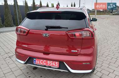 Позашляховик / Кросовер Kia Niro 2018 в Кам'янець-Подільському