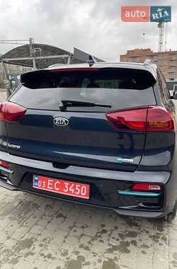 Внедорожник / Кроссовер Kia Niro 2021 в Киеве