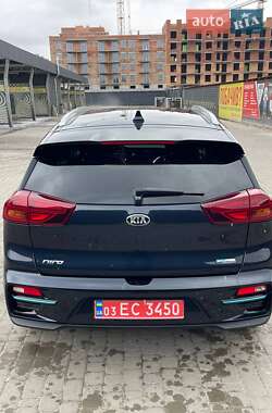 Внедорожник / Кроссовер Kia Niro 2021 в Киеве