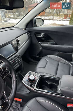 Внедорожник / Кроссовер Kia Niro 2019 в 