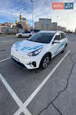 Внедорожник / Кроссовер Kia Niro 2019 в 