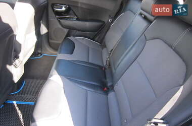 Внедорожник / Кроссовер Kia Niro 2019 в 