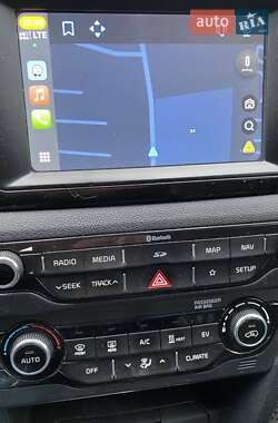 Внедорожник / Кроссовер Kia Niro 2019 в 