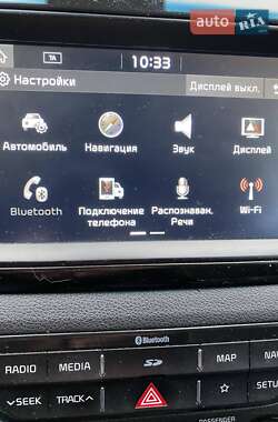 Внедорожник / Кроссовер Kia Niro 2019 в 