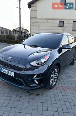 Позашляховик / Кросовер Kia Niro 2019 в 