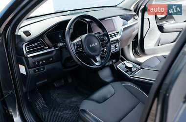 Позашляховик / Кросовер Kia Niro 2022 в 