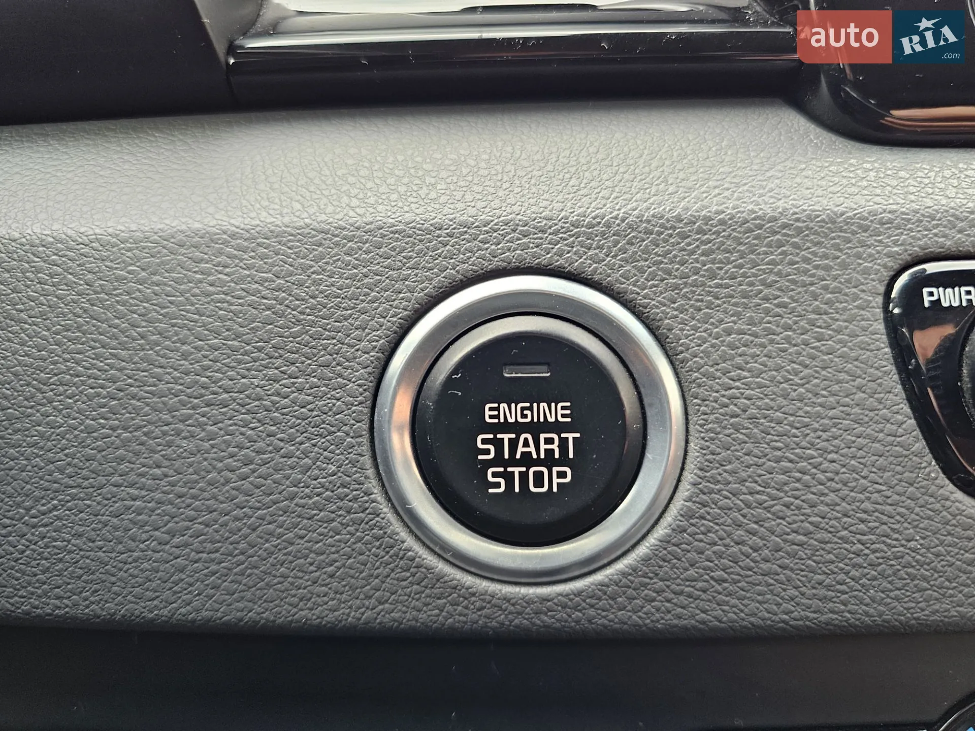 2016 Kia Niro - мініатюра 31