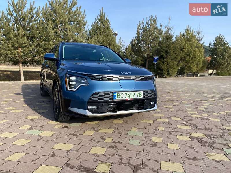 Позашляховик / Кросовер Kia Niro 2023 в Львові фото 3 Позашляховик / Кросовер Kia Niro 2023 в Львові