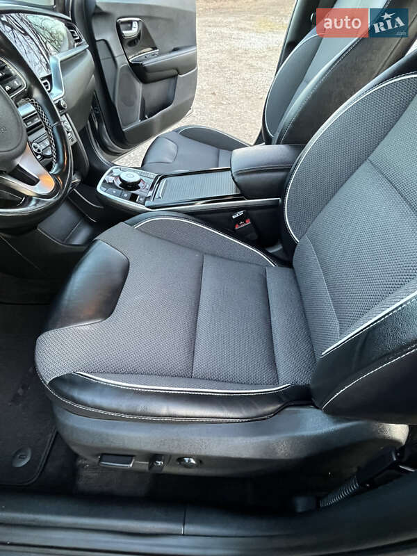 Внедорожник / Кроссовер Kia Niro 2022 в Кельменцах фото 42 Внедорожник / Кроссовер Kia Niro 2022 в Кельменцах