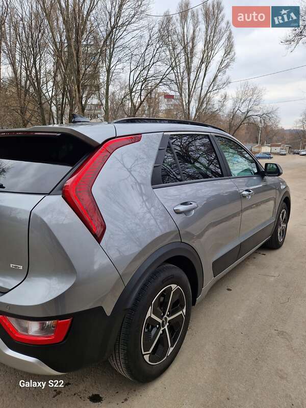 Внедорожник / Кроссовер Kia Niro 2023 в Днепре