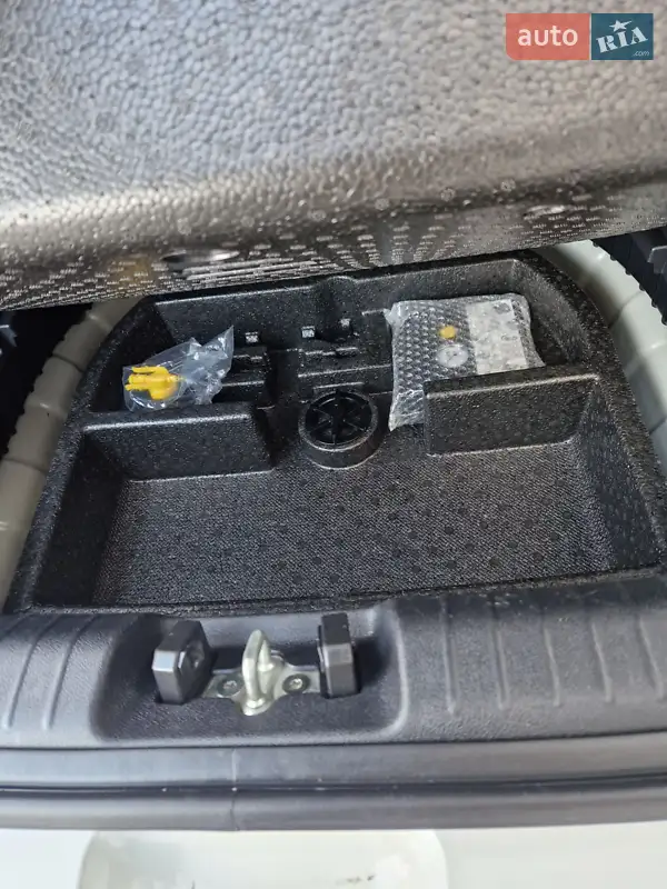 Kia Niro 2020 VIN KNACC81GFL5046654 фото оголошення 58 з 97