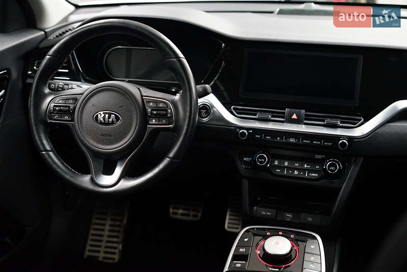 Позашляховик / Кросовер Kia Niro 2021 в Києві фото 13 Позашляховик / Кросовер Kia Niro 2021 в Києві