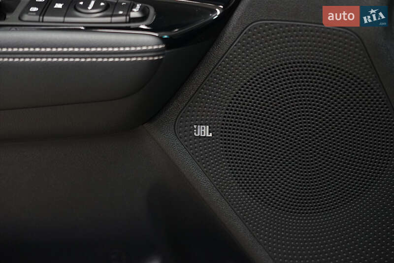 Позашляховик / Кросовер Kia Niro 2021 в Києві фото 18 Позашляховик / Кросовер Kia Niro 2021 в Києві