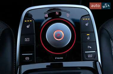 Внедорожник / Кроссовер Kia Niro 2021 в 