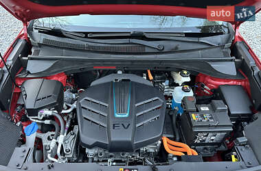 Внедорожник / Кроссовер Kia Niro 2019 в 