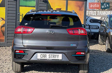 Внедорожник / Кроссовер Kia Niro 2019 в 