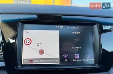 Внедорожник / Кроссовер Kia Niro 2019 в 