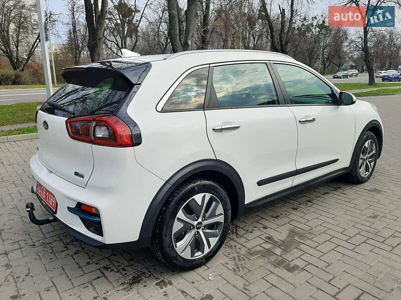 Внедорожник / Кроссовер Kia Niro 2019 в Львове