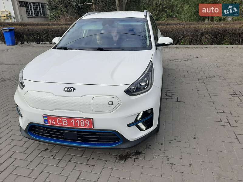 Внедорожник / Кроссовер Kia Niro 2019 в Львове
