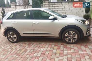 Внедорожник / Кроссовер Kia Niro 2021 в 