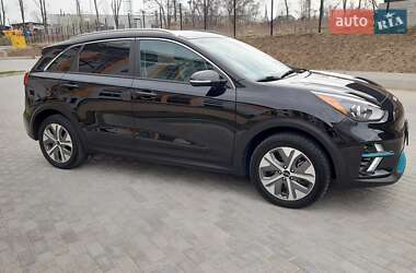 Внедорожник / Кроссовер Kia Niro 2022 в 