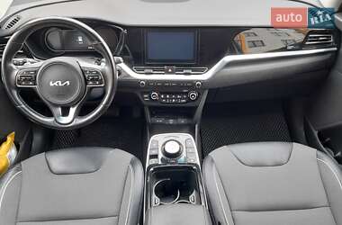 Внедорожник / Кроссовер Kia Niro 2022 в 