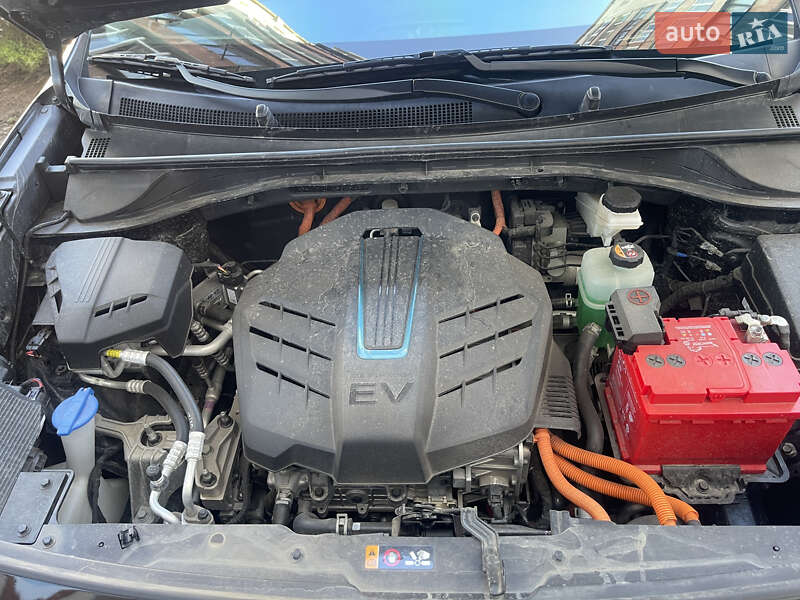 Внедорожник / Кроссовер Kia Niro 2021 в Ровно