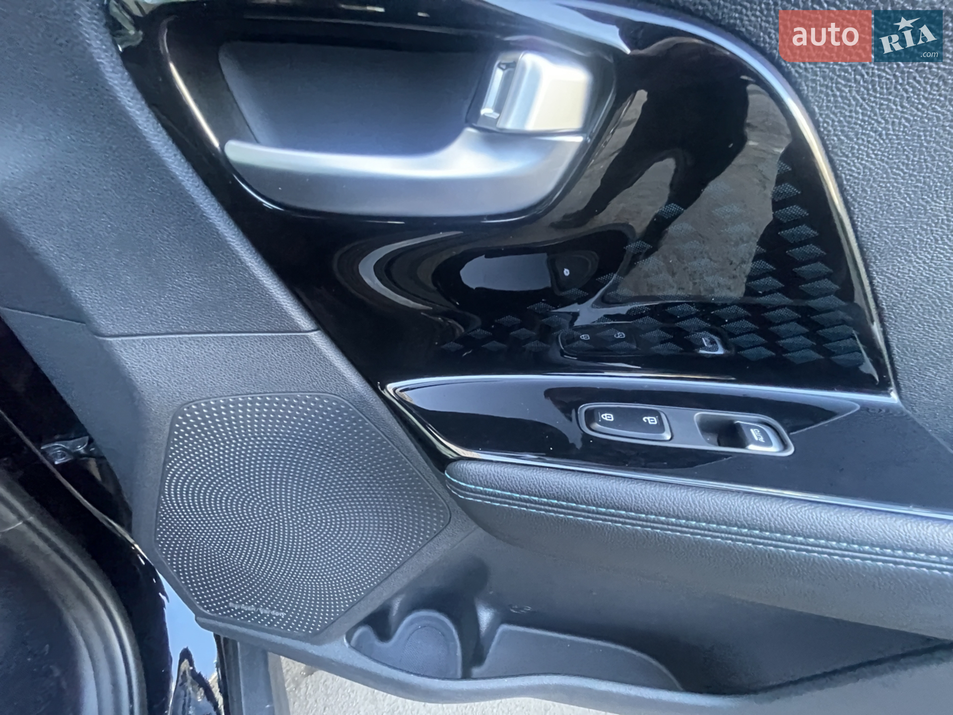 2021 Kia Niro - мініатюра 24