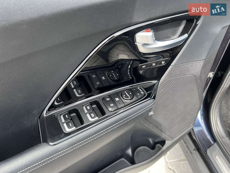 Внедорожник / Кроссовер Kia Niro 2020 в Тернополе