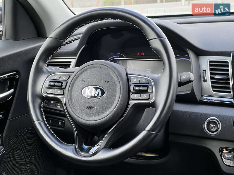 Внедорожник / Кроссовер Kia Niro 2020 в Тернополе