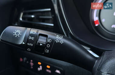 Внедорожник / Кроссовер Kia Niro 2020 в 