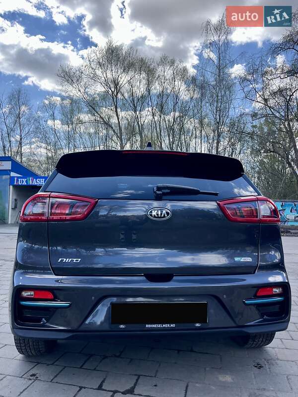 Позашляховик / Кросовер Kia Niro 2019 в Львові фото 8 Позашляховик / Кросовер Kia Niro 2019 в Львові
