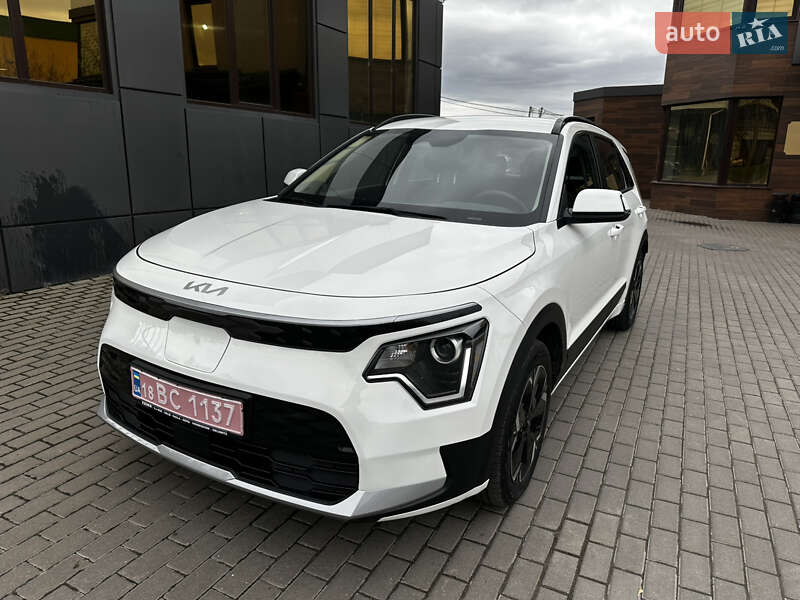 Внедорожник / Кроссовер Kia Niro 2023 в 