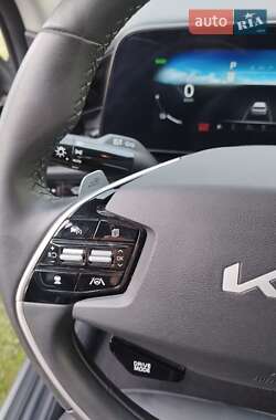 Позашляховик / Кросовер Kia Niro 2023 в Долині