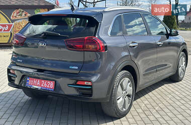 Внедорожник / Кроссовер Kia Niro 2020 в 