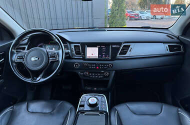 Позашляховик / Кросовер Kia Niro 2019 в 