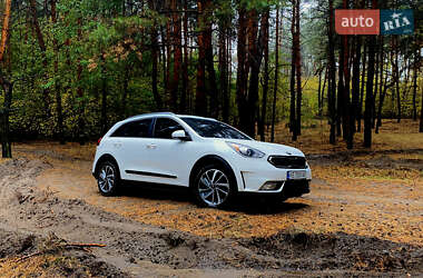 Внедорожник / Кроссовер Kia Niro 2018 в 