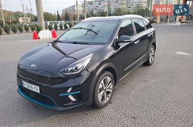 Позашляховик / Кросовер Kia Niro 2019 в 