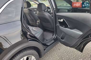 Позашляховик / Кросовер Kia Niro 2019 в 